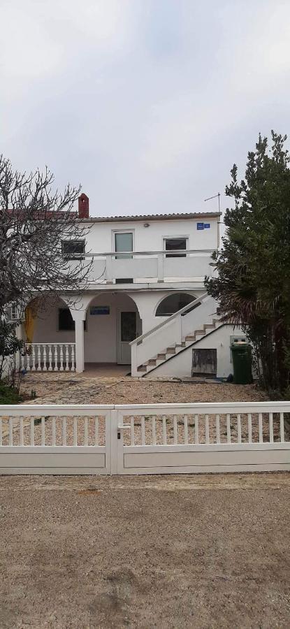 Apartman Kety فير المظهر الخارجي الصورة